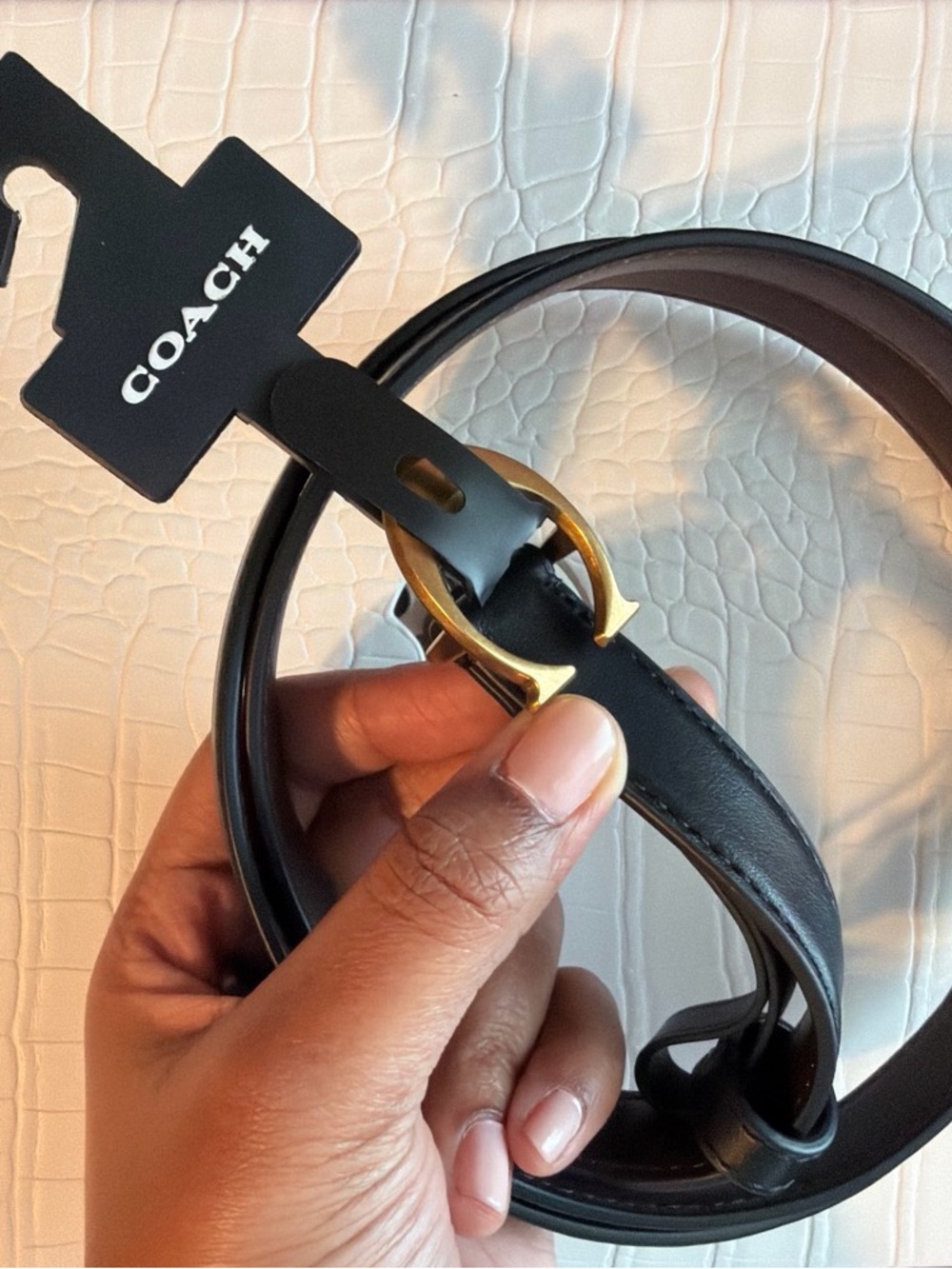 COACH Medium C Buckle Thin Leather
Belt Black
